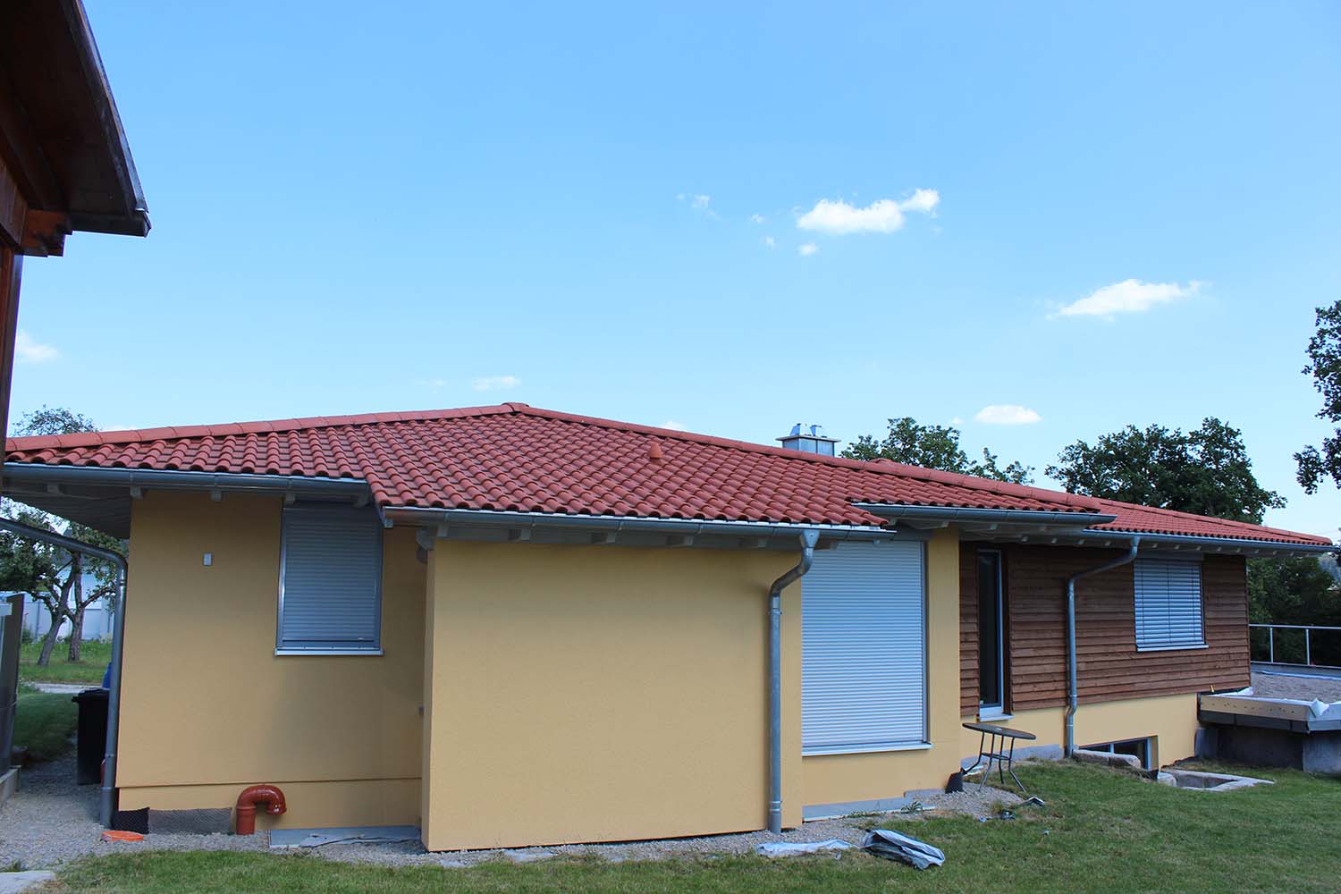 Einfamilienhaus in Bungalowbauweise in Waldtann